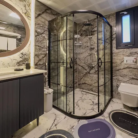 07 Luxury Only For Family