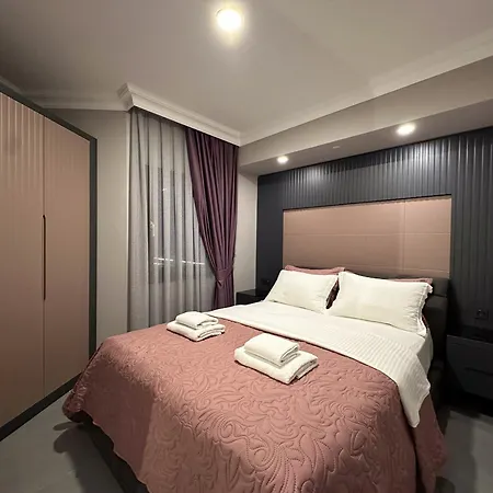 07 Luxury Only For Family