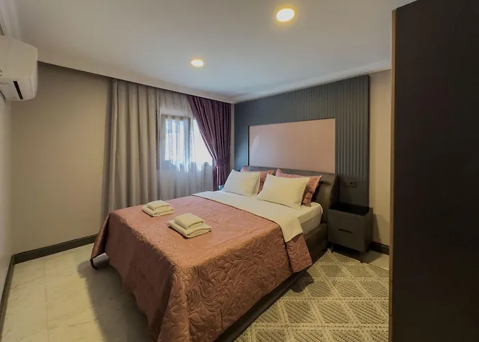 07 Luxury Only For Family Μπέλεκ