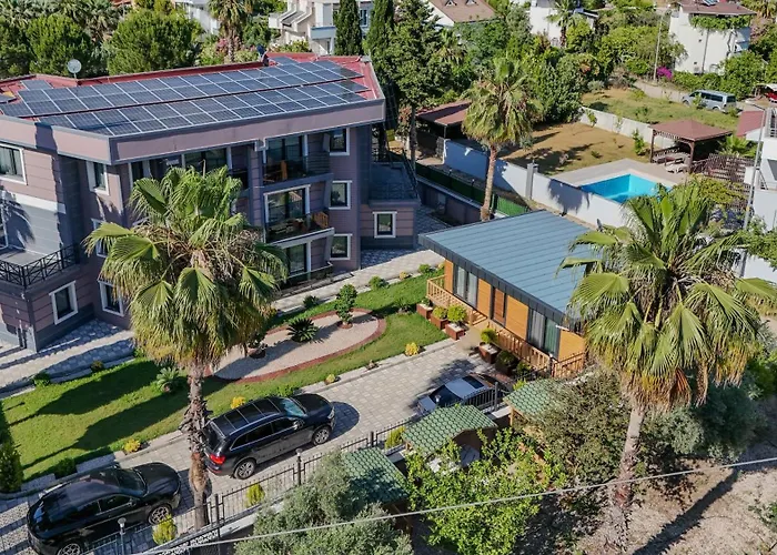 07 Luxury Only For Family