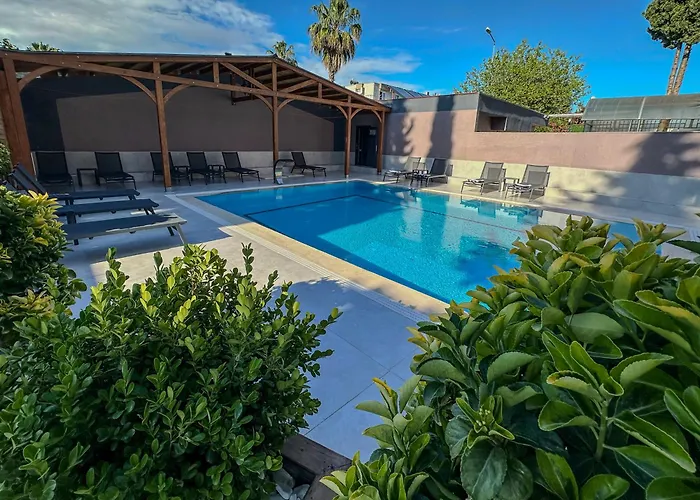 07 Luxury Only For Family Μπέλεκ