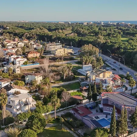 07 Luxury Only For Family Villa *