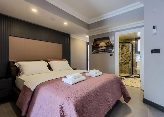 07 Luxury Only For Family Villa